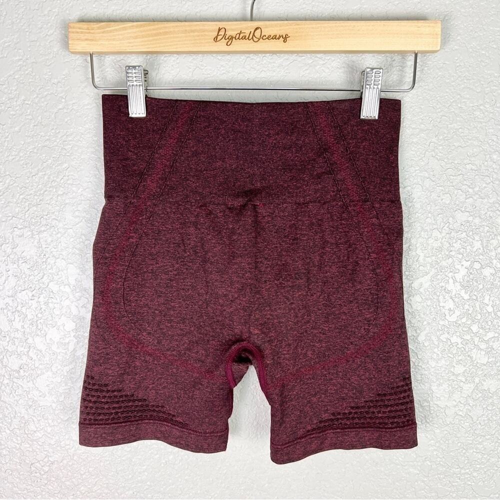 ECHT Berry Arise Laser Cut Shorts S Compressive Dark Red Gym Yoga Activewear EUC - Picture 6 of 9